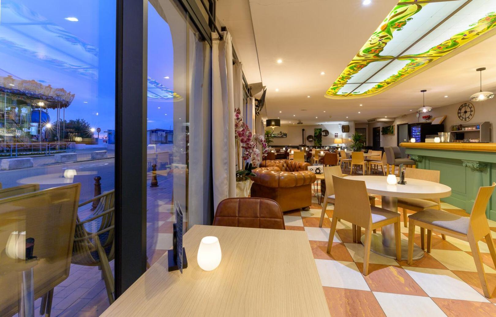Abrivado Hotel Сен Мари де ла Мер Екстериор снимка