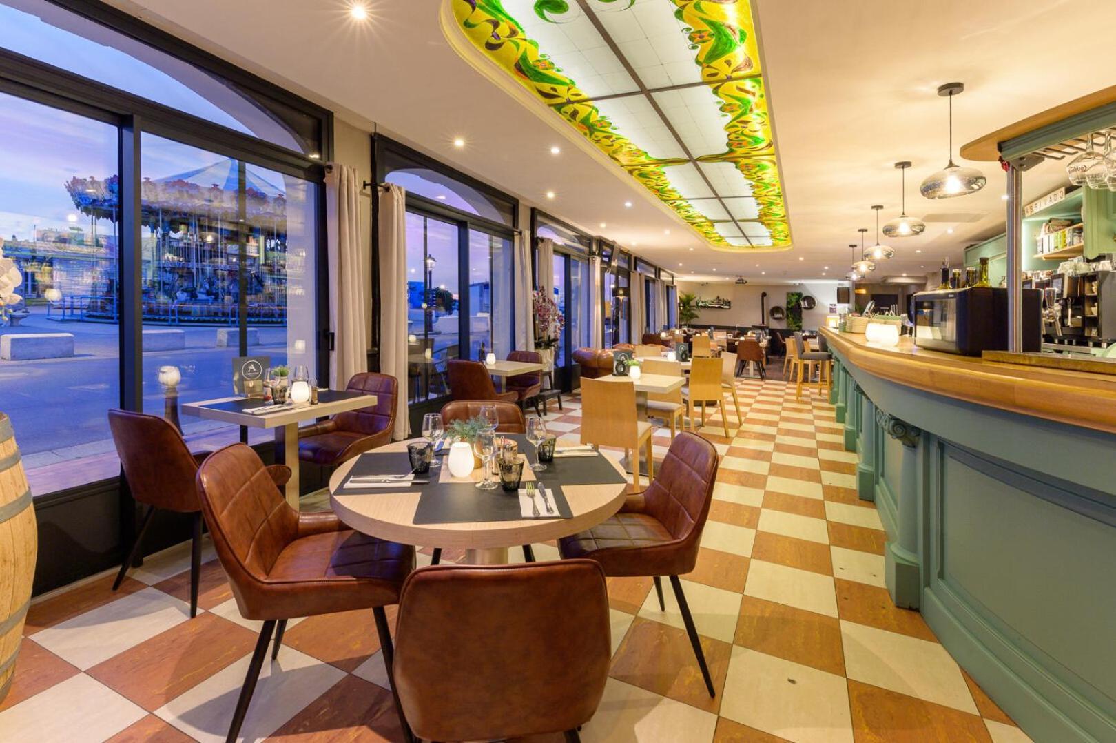 Abrivado Hotel Сен Мари де ла Мер Екстериор снимка